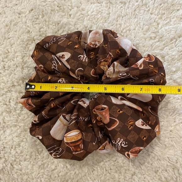 Hair Scrunchie Coffee Print. Multicolor . XL. Vacation, Casual, Travel, Fun - Picture 6 of 6